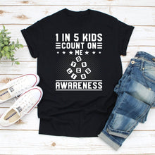 Load image into Gallery viewer, Dyslexia Teacher Therapist, 1 in 5 Dyslexic Reading Therapy T-Shirt, Dyslexia Awareness
