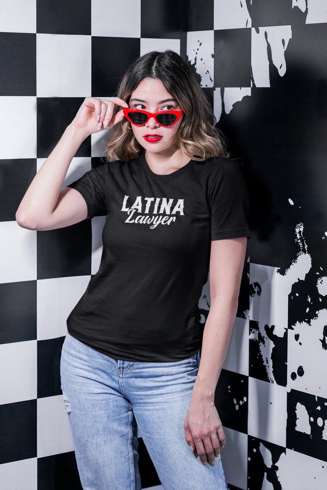 Latina Lawyer Shirt - Latina Graduation Gift Shirt - Latina Class of 2021 Graduate Spanish Lawyer Gift idea T Shirt