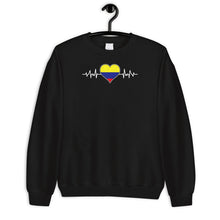 Load image into Gallery viewer, Colombia Heart Flag Shirt, Colombian Shirt, Colombia Proud Shirt, Colombia Travel Shirt, Camiseta De Colombia
